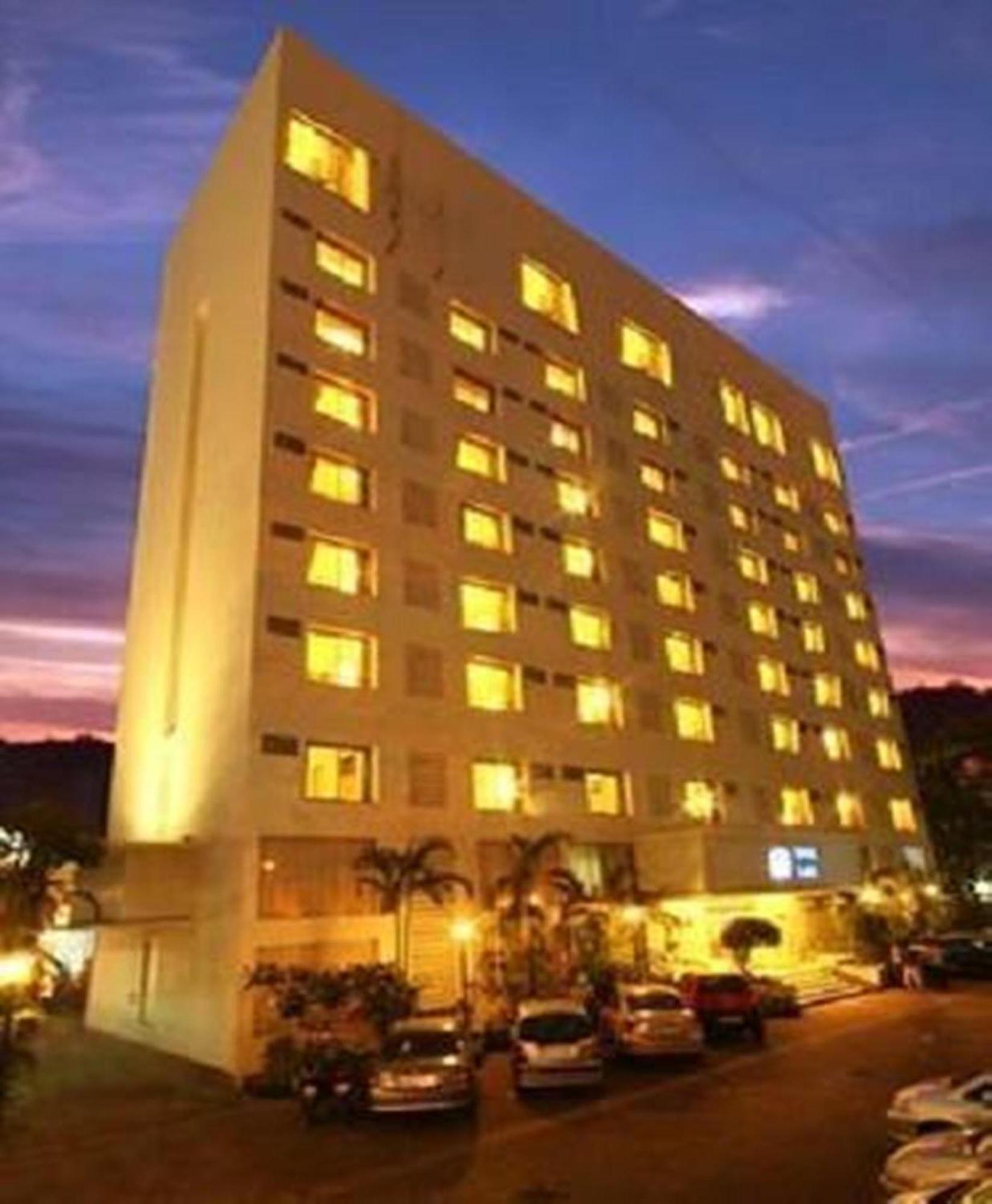 The Sahil Hotel Bombay Esterno foto